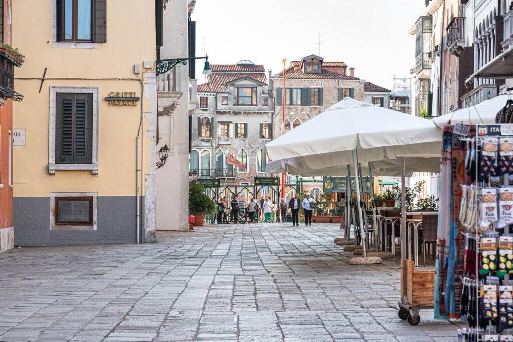 Apt With Amazing View - San Marco Apartment Veneţia Exterior foto